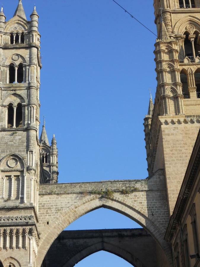 Casa Clo Alla Cattedrale Palermo Exteriör bild